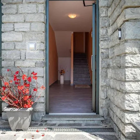 Casa Merlo By Halldis アパート